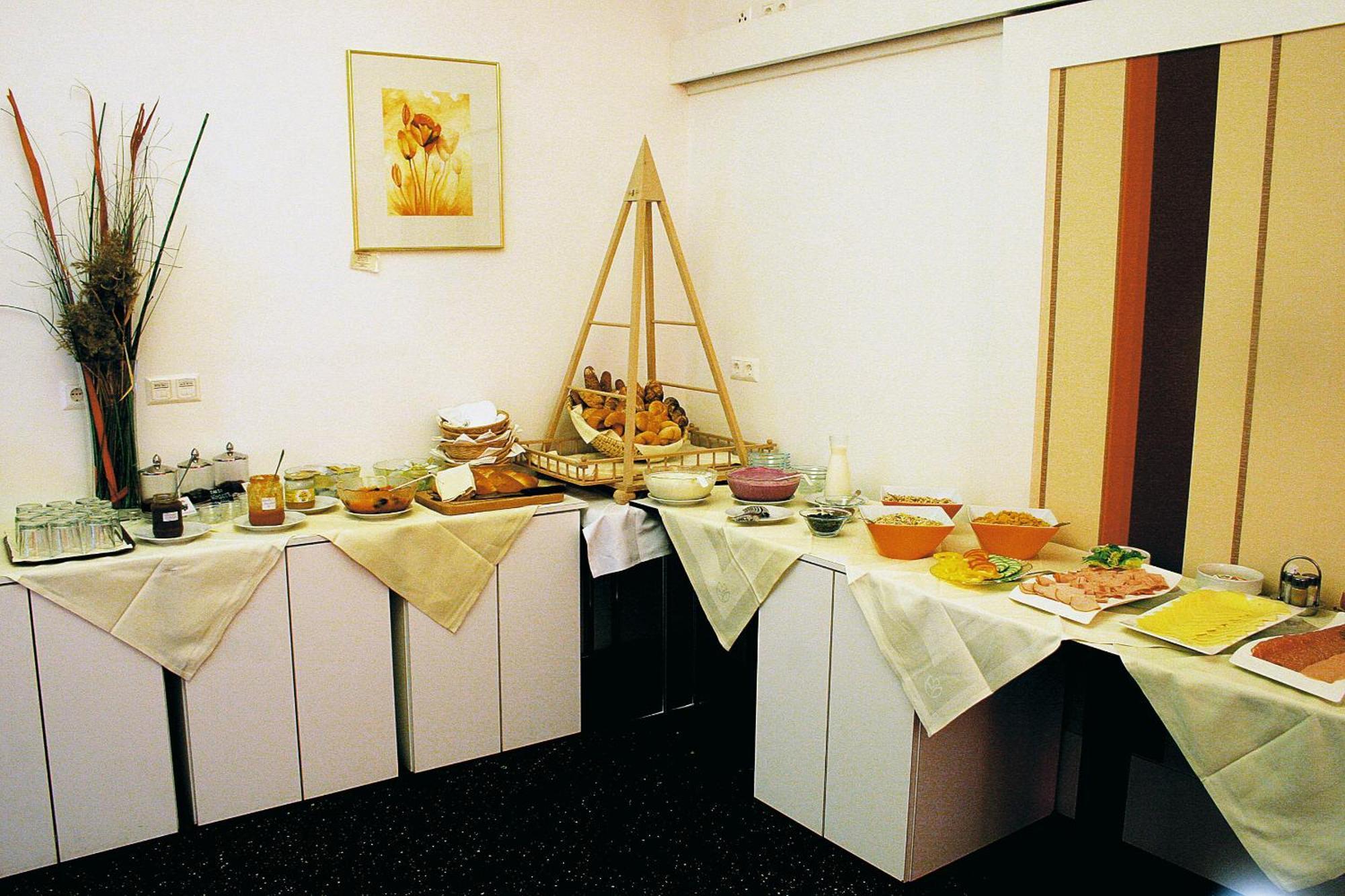 Hotel Zur Schonenburg Schönberg am Kamp Eksteriør billede